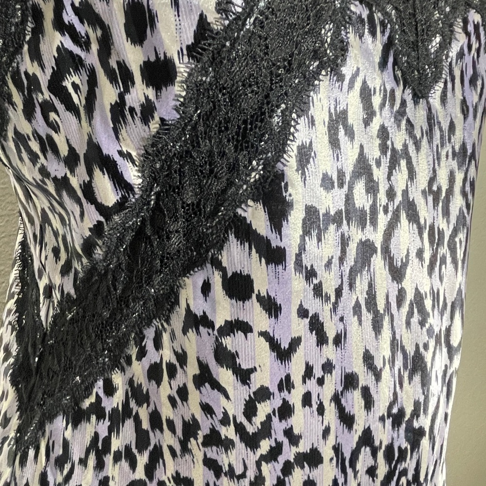 Victoria Secret Top - Picture 3 of 5